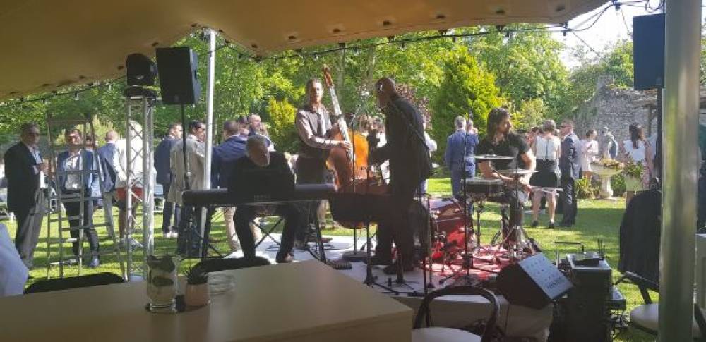 Ambiance musicale Mauriers Mariage